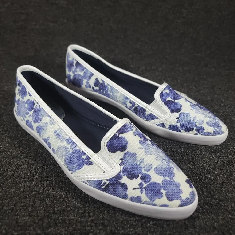 Michael Kors Size 7.5M  Flats Slip On Canvas Shoes Blue White Floral Print - Picture 2 of 9